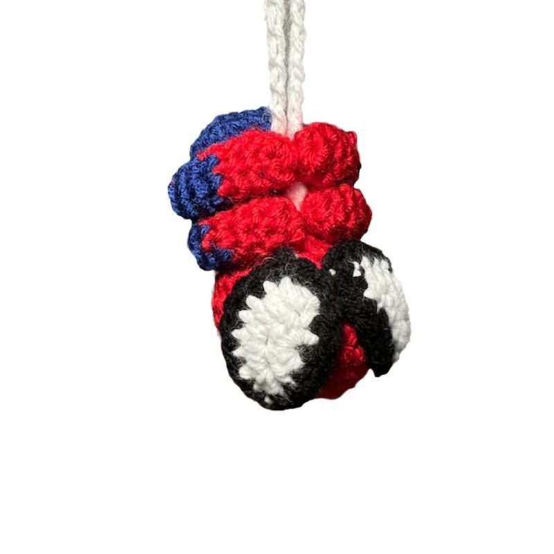 🕷️ Ozdoba do auta Hrdinský spoločník Ručne háčkovaný Spider-Man – Rozlúčte sa s nudným interiérom